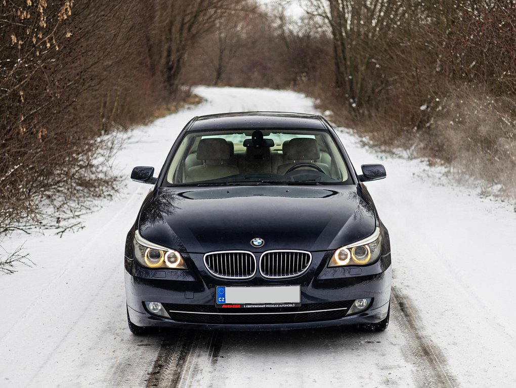 BMW Řada 5 4.0i  540i