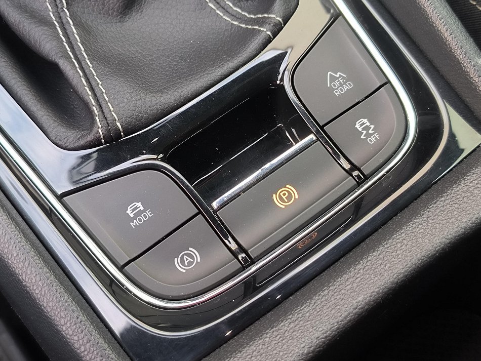 Škoda Karoq 2.0 TDi SportLine 4x4