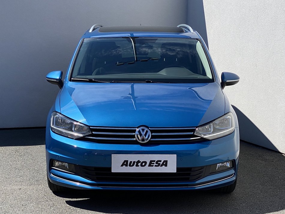 Volkswagen Touran 2.0 TDi Sound