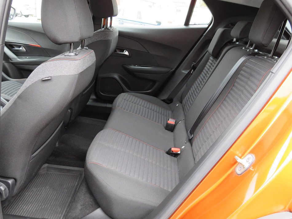 Peugeot 2008 1.5 HDI 