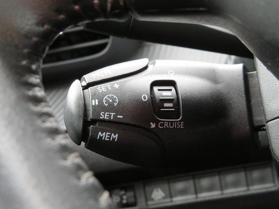 Peugeot 2008 1.5 HDI 