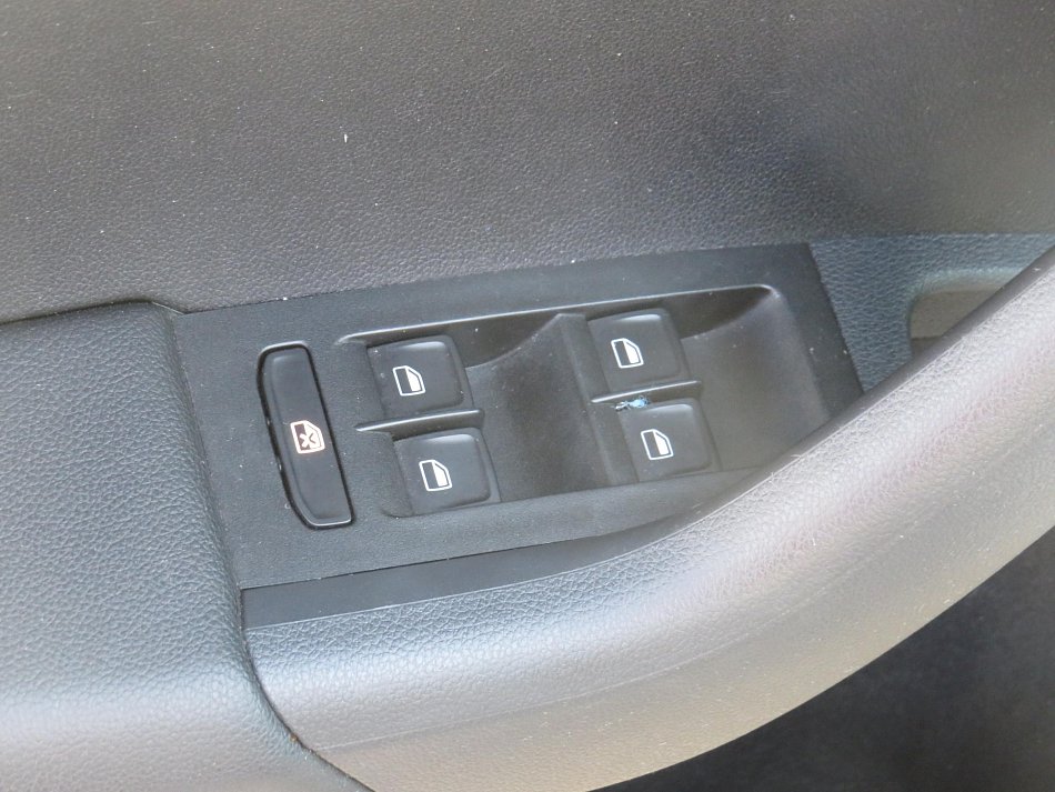 Škoda Octavia III 2.0TDi Elegance