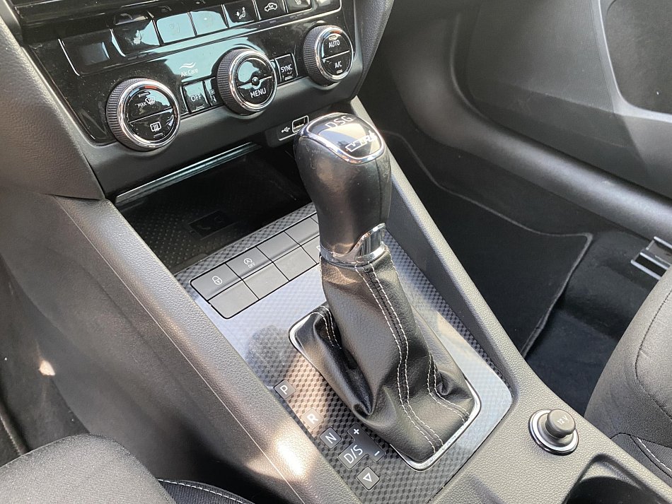 Škoda Octavia III 2.0 TDi RS