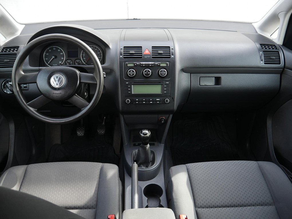 Volkswagen Touran 1.6i 