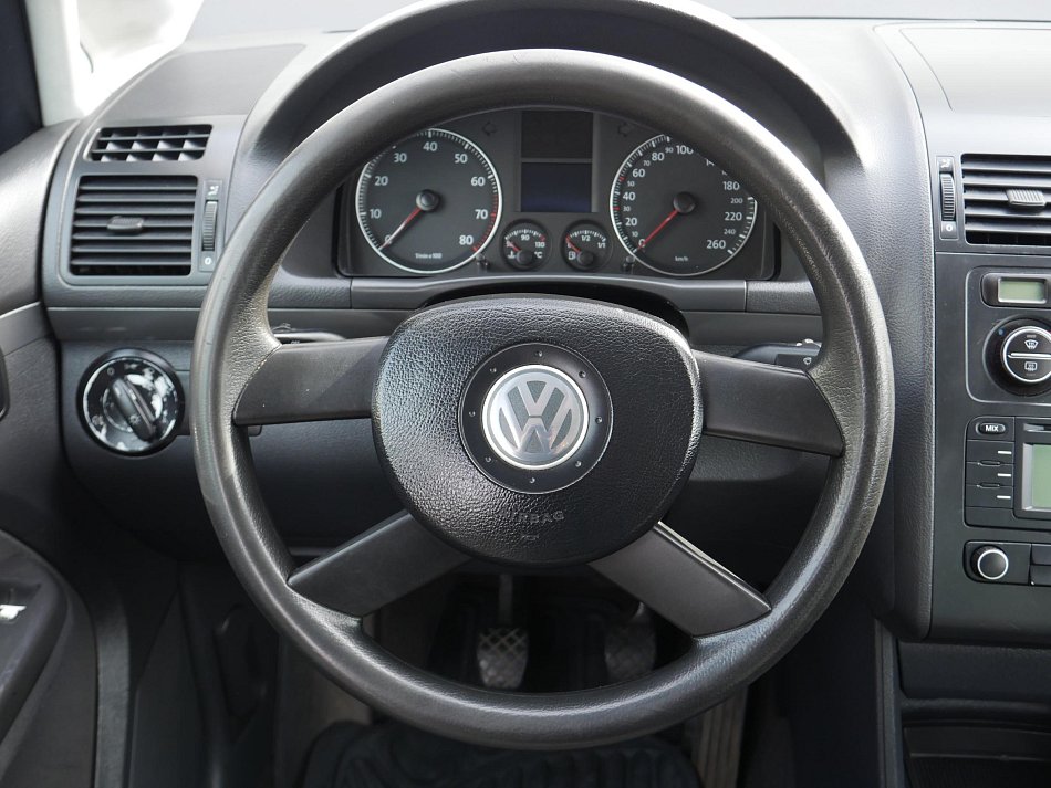 Volkswagen Touran 1.6i 
