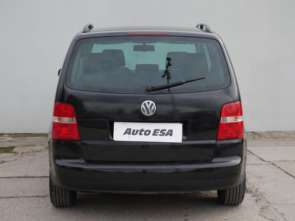 Volkswagen Touran 1.6i 