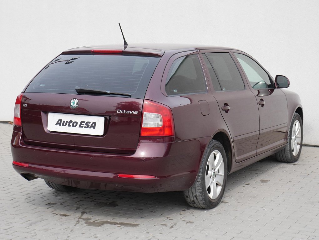 Škoda Octavia II 1.6 TDi Ambiente