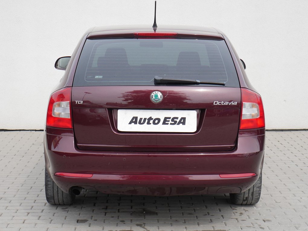 Škoda Octavia II 1.6 TDi Ambiente