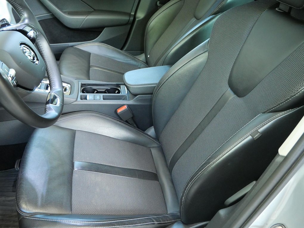Škoda Octavia IV 1.0 TSi Style e-TEC
