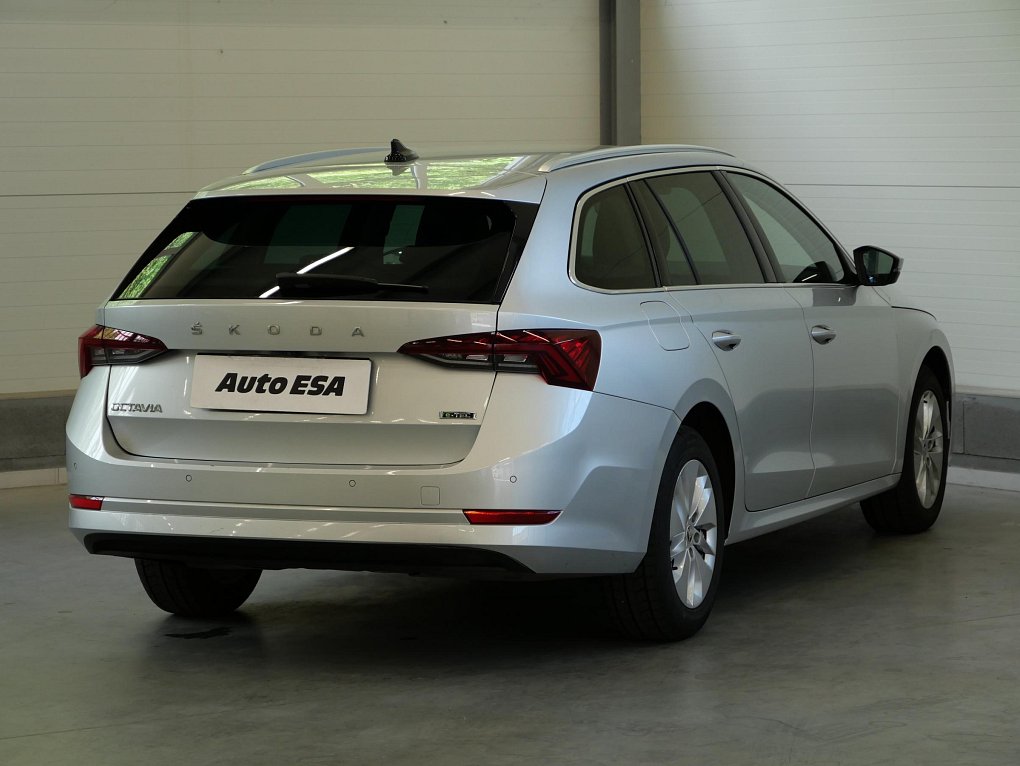 Škoda Octavia IV 1.0 TSi Style e-TEC