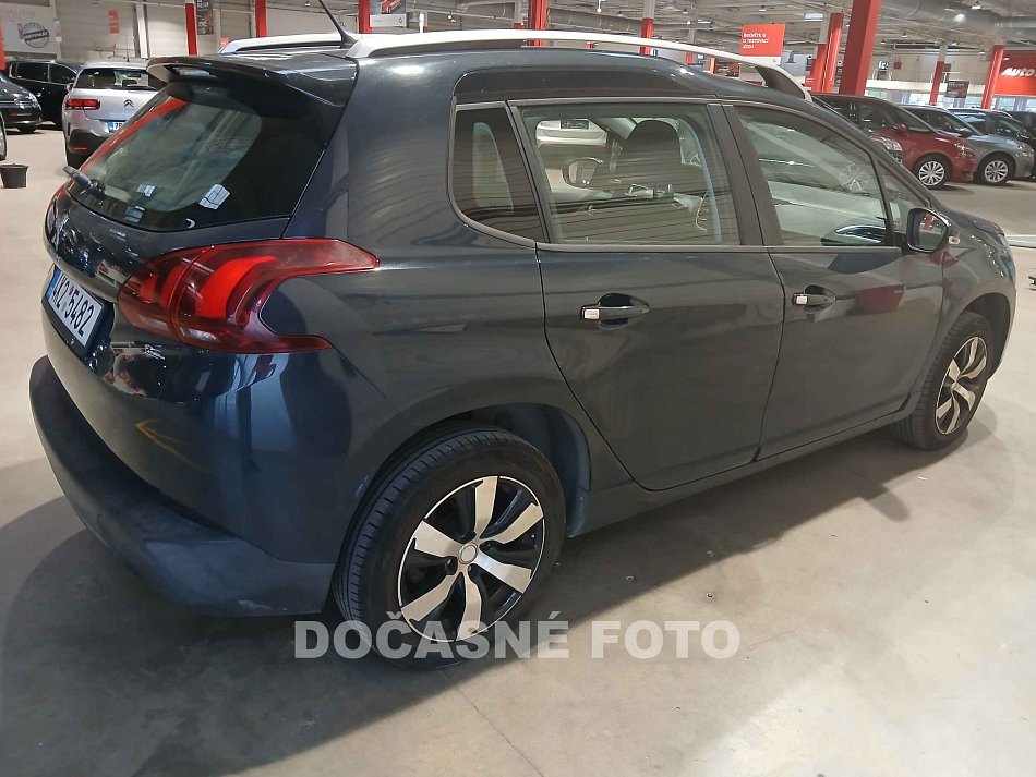 Peugeot 2008 1.2 