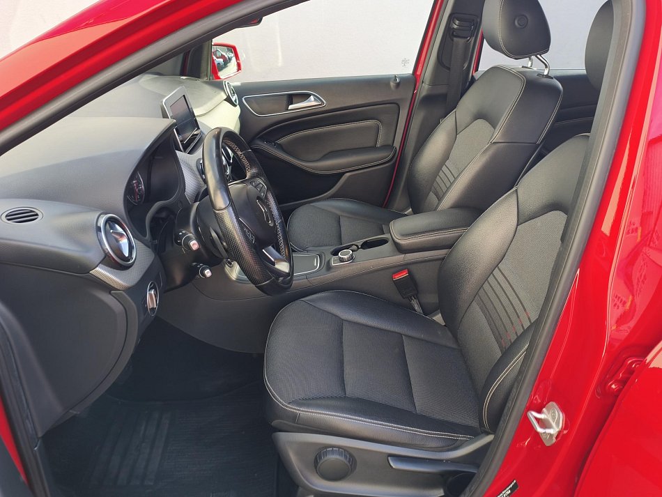 Mercedes-Benz Třída B 2.2 CDi  B200