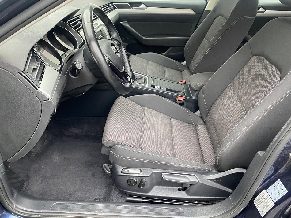 Volkswagen Passat 2.0 TDi Comfortline