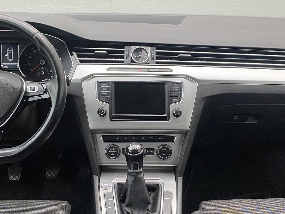 Volkswagen Passat 2.0 TDi Comfortline