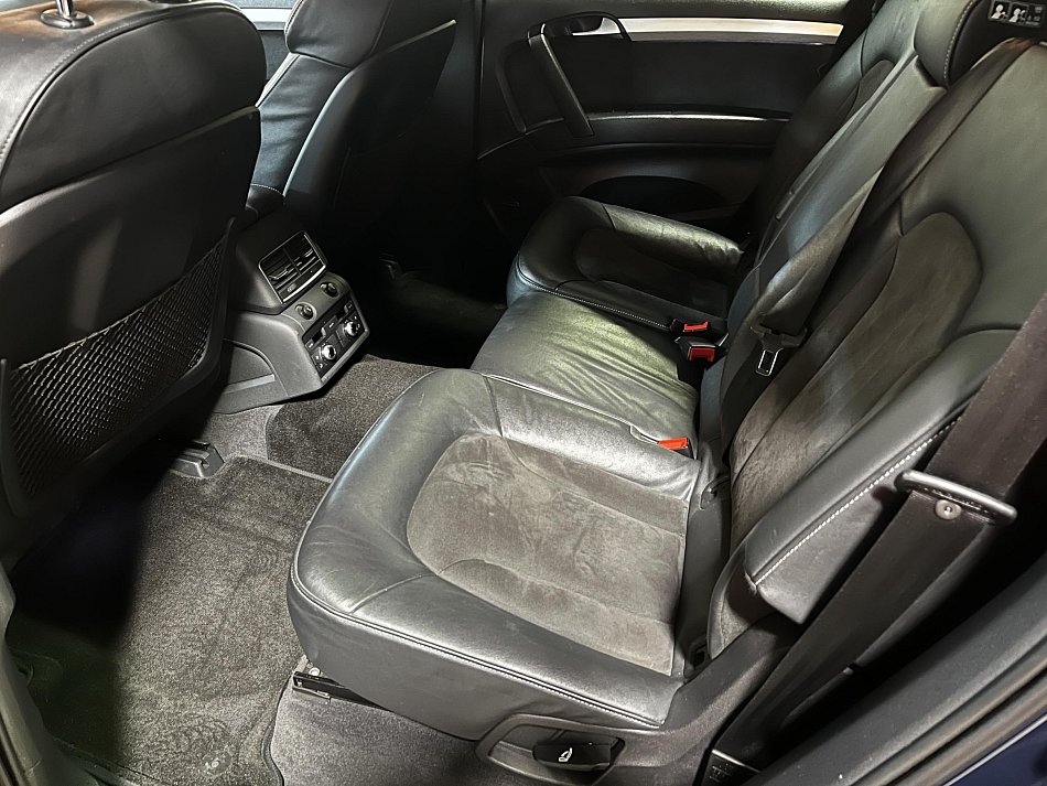 Audi Q7 3.0TDI  Quattro