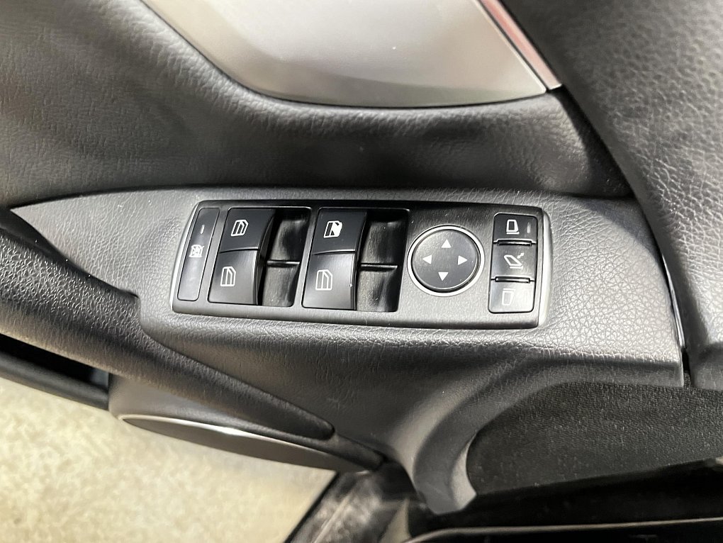 Mercedes-Benz Třída C 1.8 Avantgarde C200