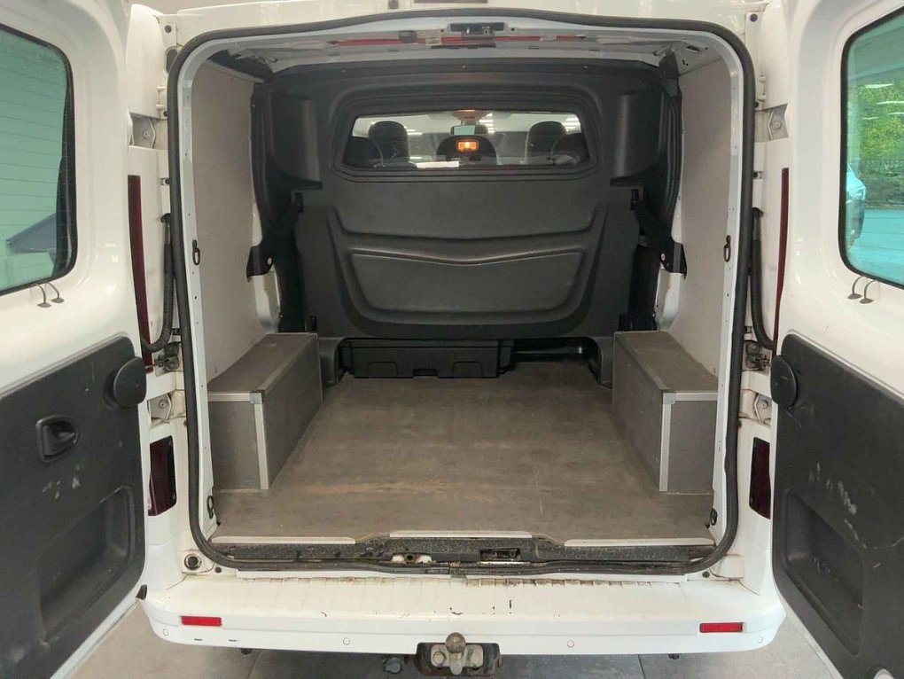 Opel Vivaro 1.6CDTi  5míst