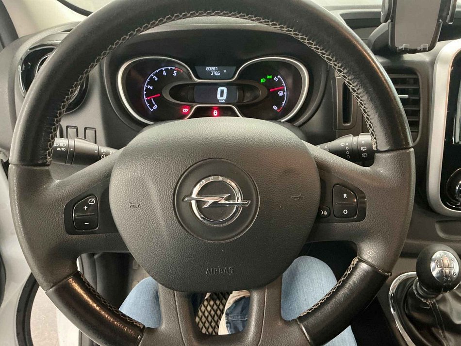 Opel Vivaro 1.6CDTi  5míst