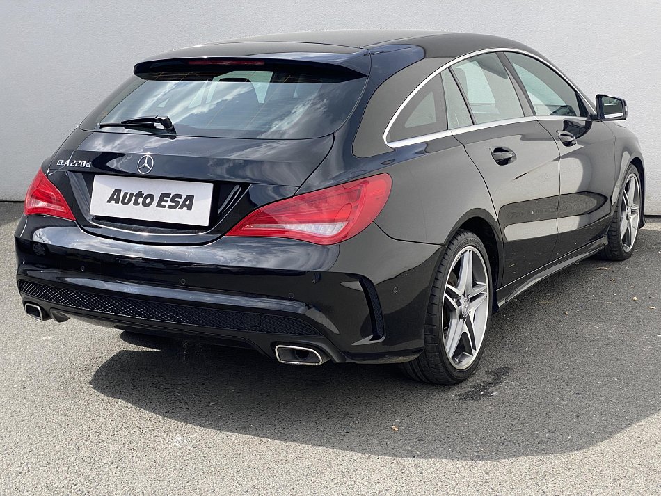 Mercedes-Benz CLA 2.2 CDi AMG CLA220