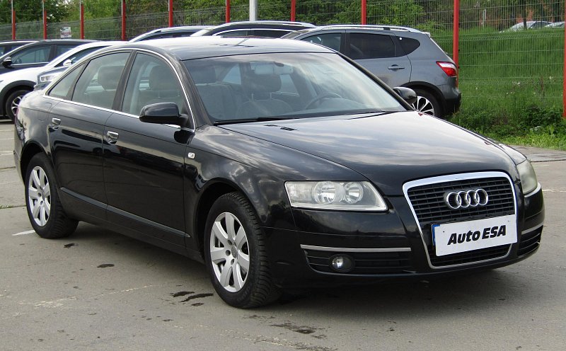 Audi A6 2.4 V6 