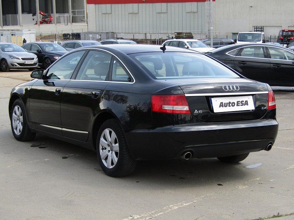 Audi A6 2.4 V6 
