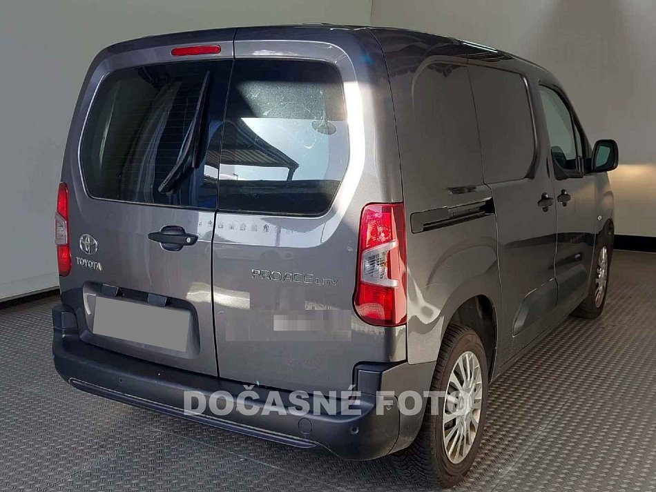 Toyota ProAce City 1.5D-4D Meister