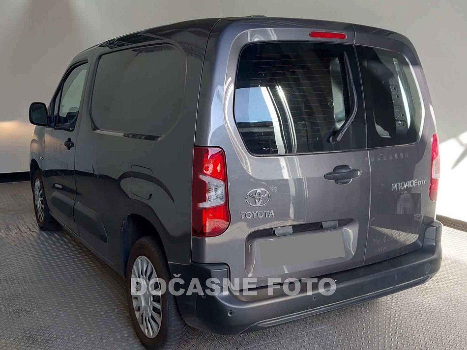 Toyota ProAce City 1.5D-4D Meister