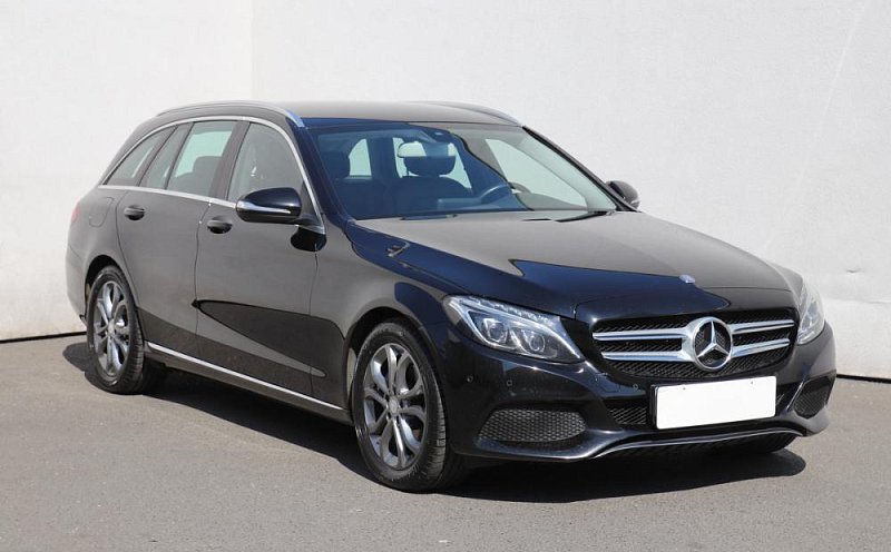 Mercedes-Benz Třída C 2.2cdi  220D