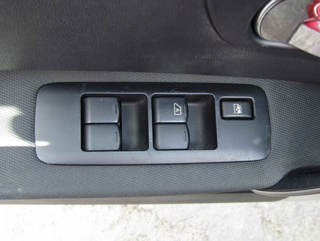 Nissan Qashqai 2.0 dCi  4x4, 7míst