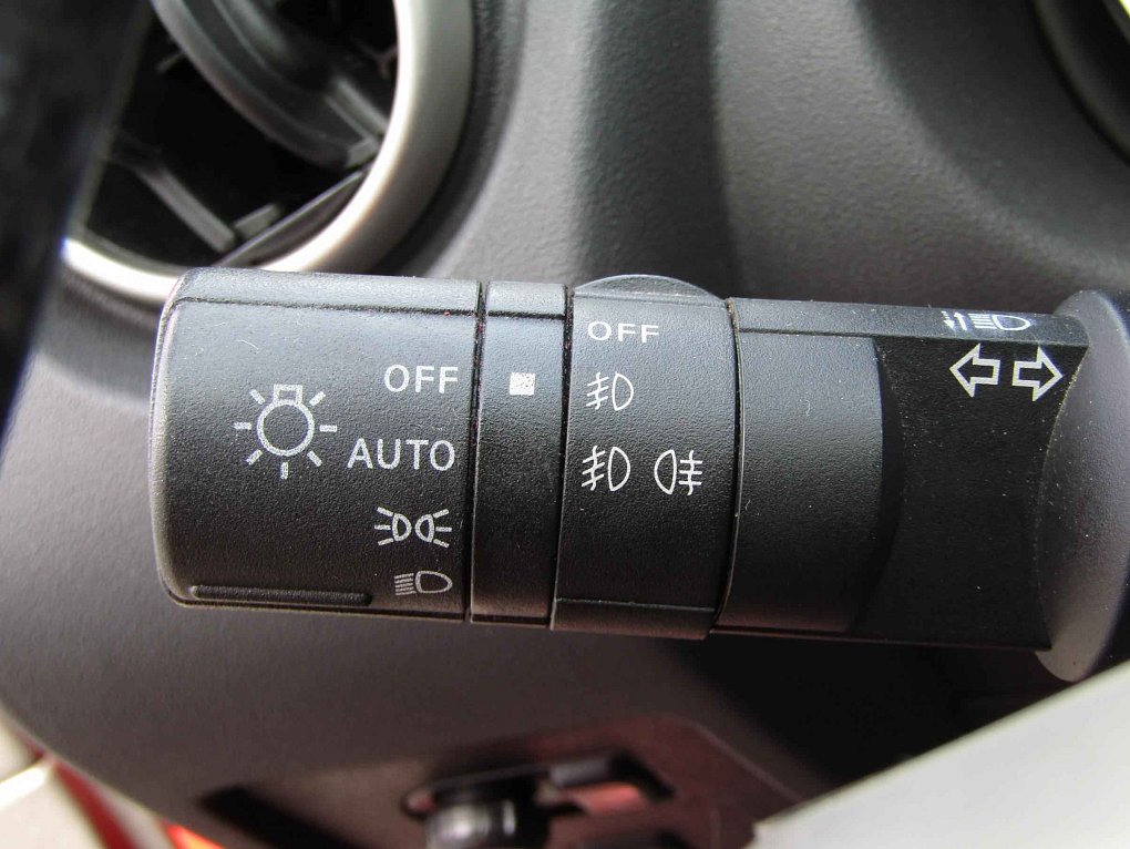 Nissan Qashqai 2.0 dCi  4x4, 7míst
