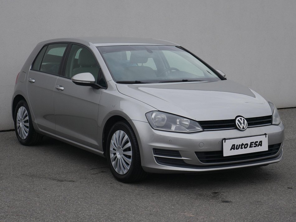 Volkswagen Golf 1.2 TSi 