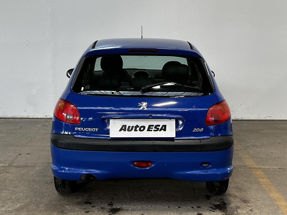 Peugeot 206 1.1i 