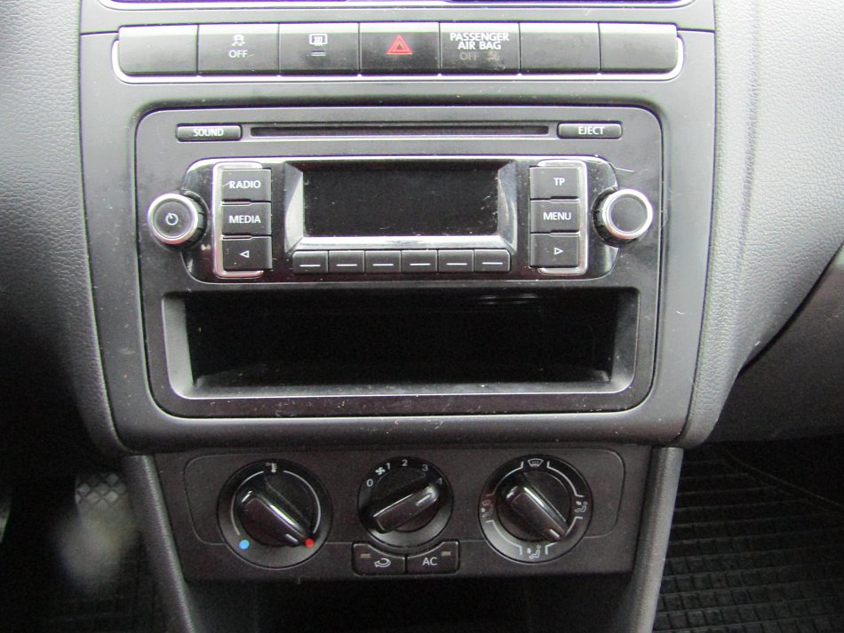 Volkswagen Polo 1.2 i 