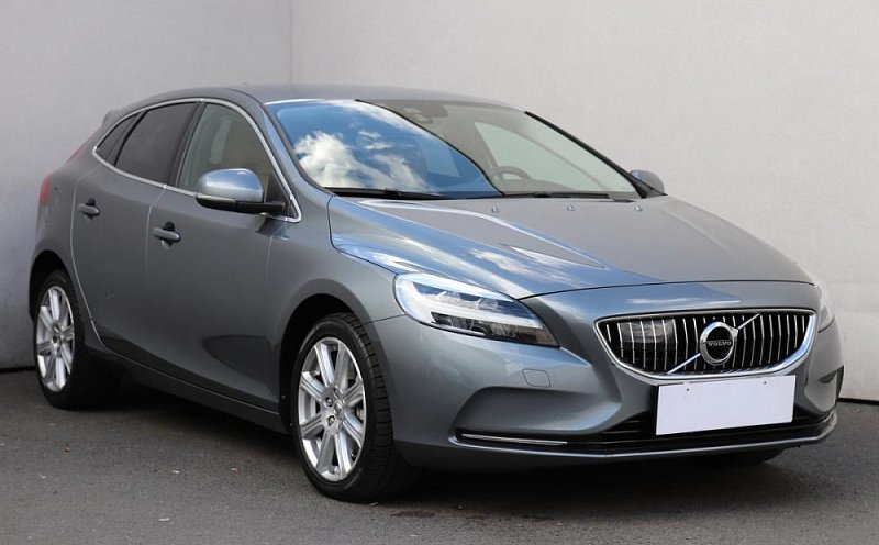 Volvo V40 2.0 D 