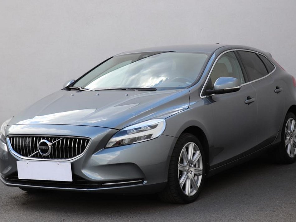 Volvo V40 2.0 D 