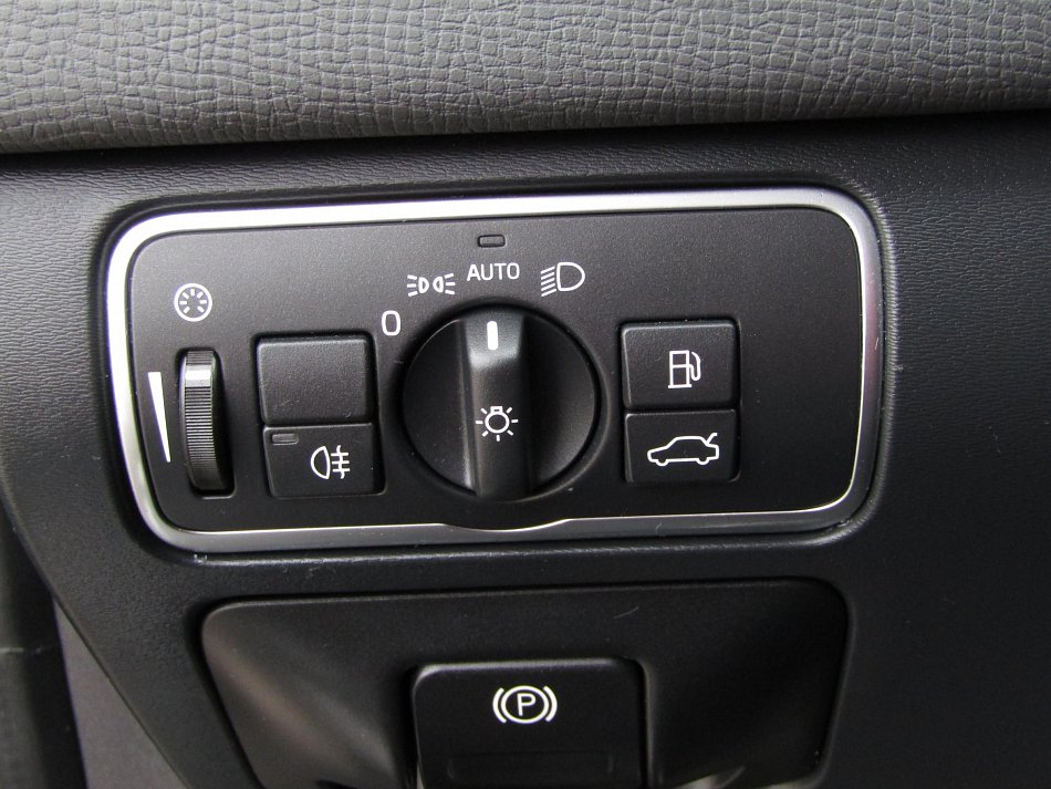 Volvo XC60 2.0 D4 Momentum