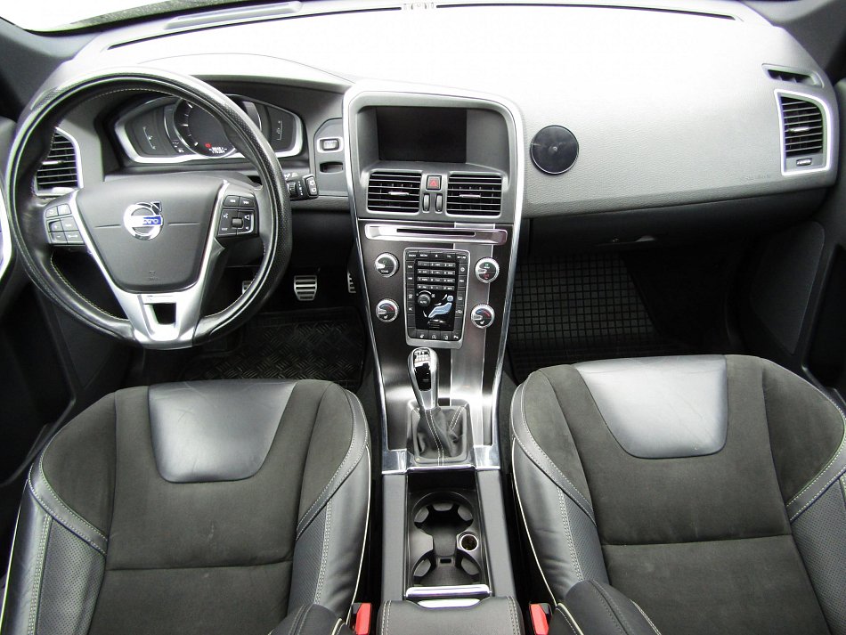 Volvo XC60 2.0 D4 Momentum