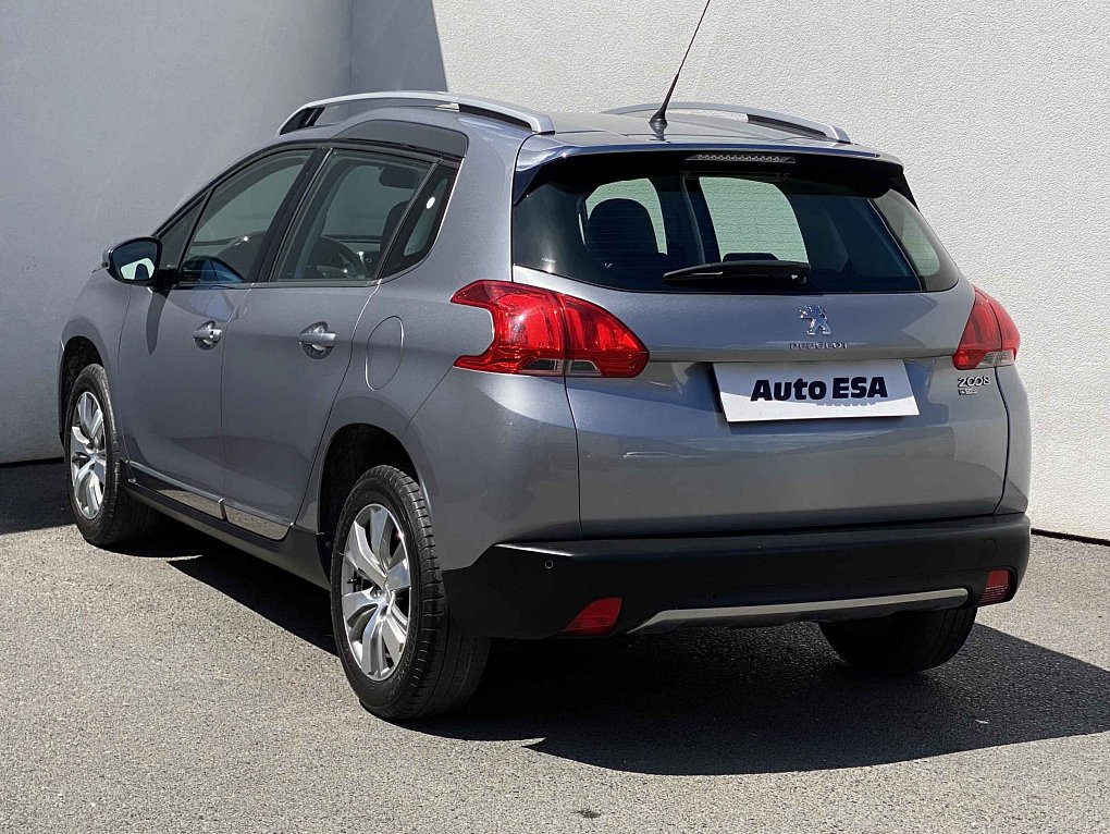 Peugeot 2008 1.2PT Allure
