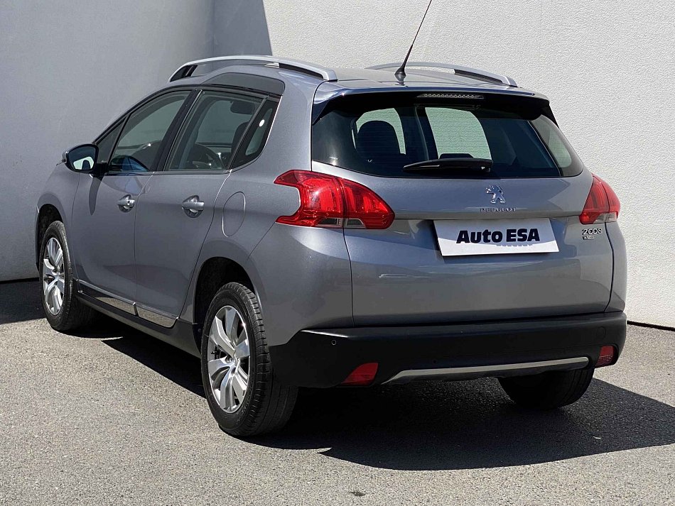 Peugeot 2008 1.2PT Allure