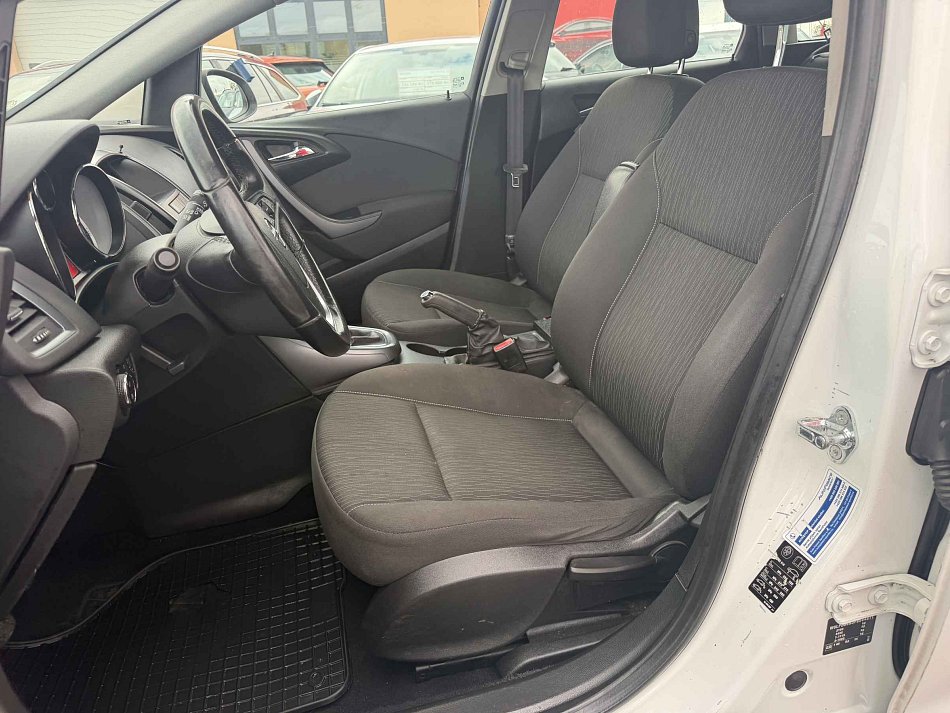 Opel Astra 1.6 CDTi 