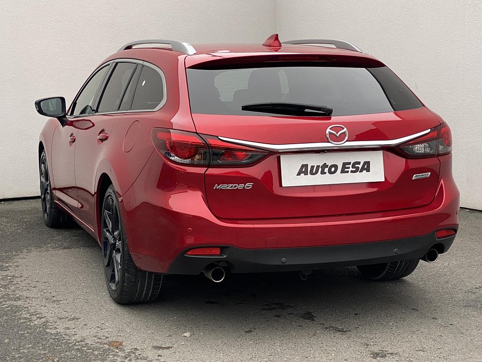 Mazda 6 2.0 Revolution
