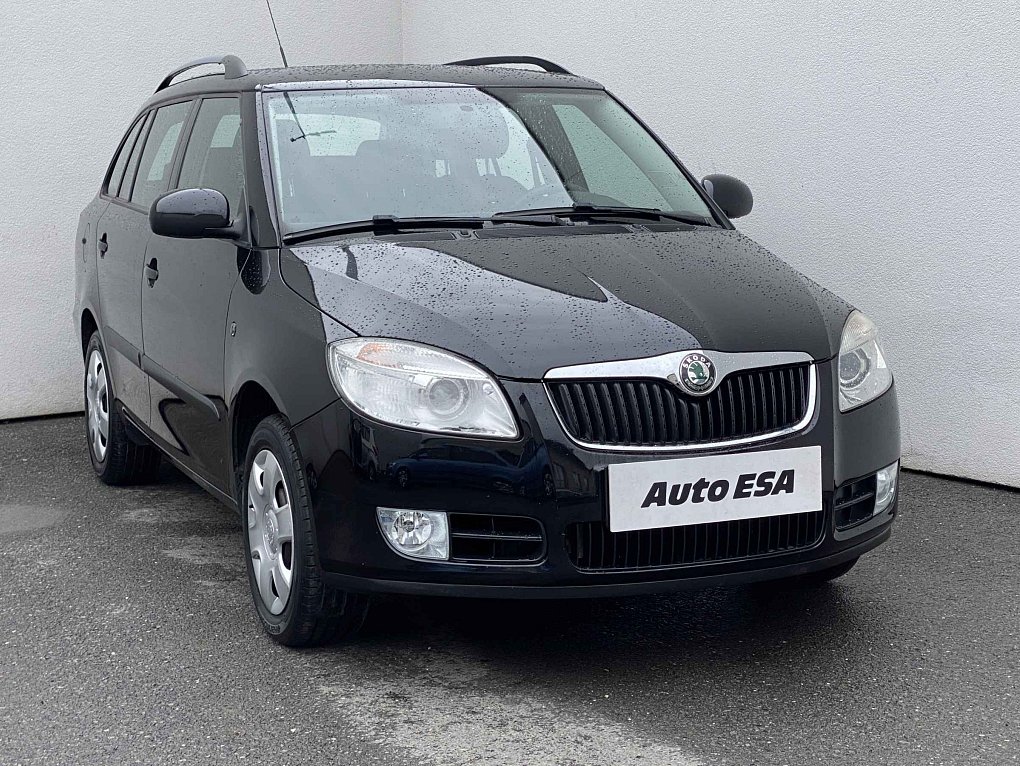 Škoda Fabia II 1.6 16V Ambiente