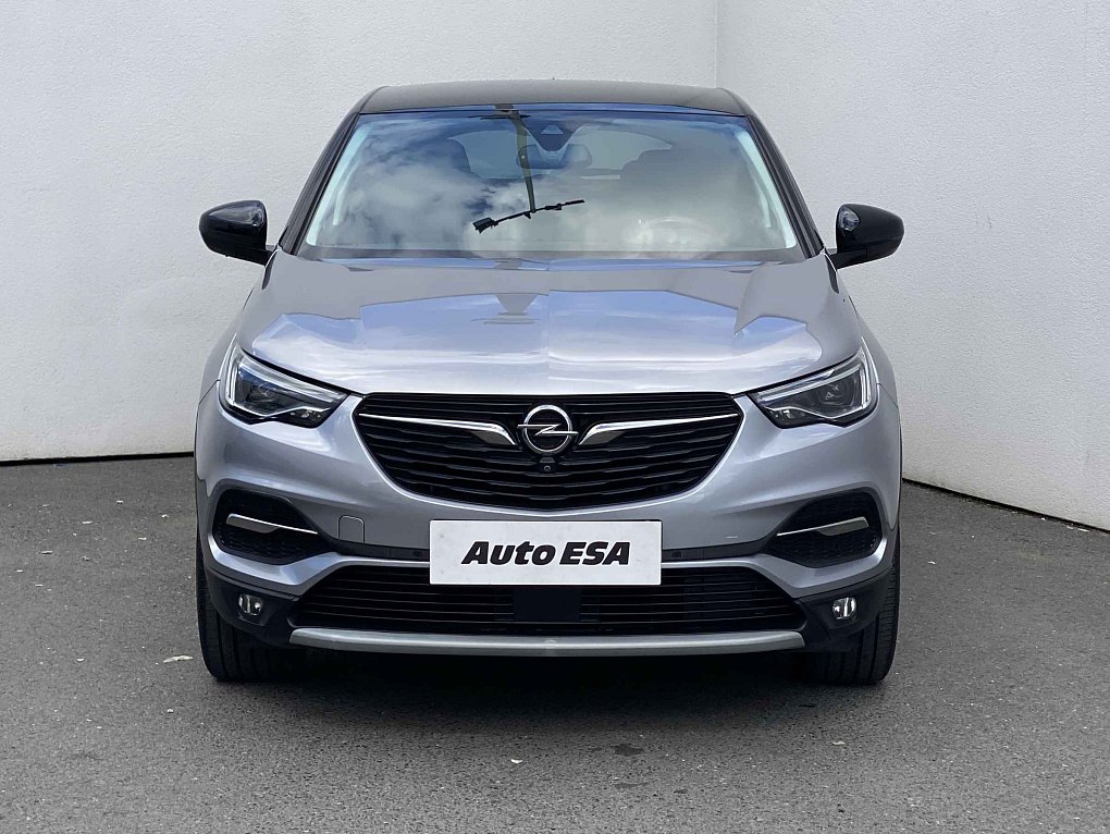 Opel Grandland X 1.2PT Innovation