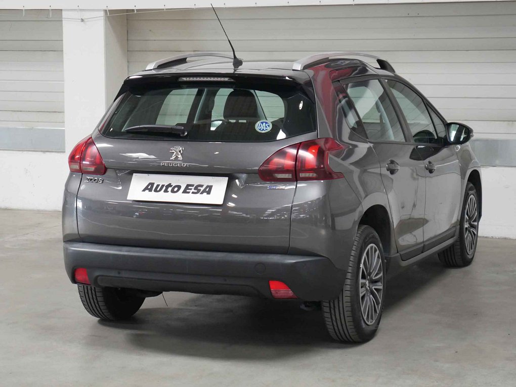 Peugeot 2008 1.2 PT 