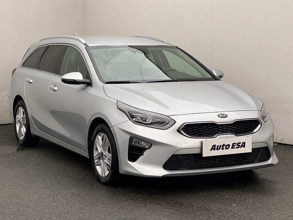 Kia Ceed 1.5 T-GDi TOP