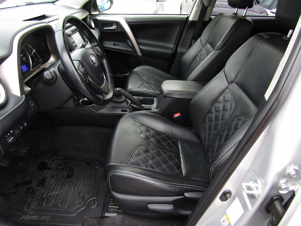 Toyota RAV4 2.0 D-4D 