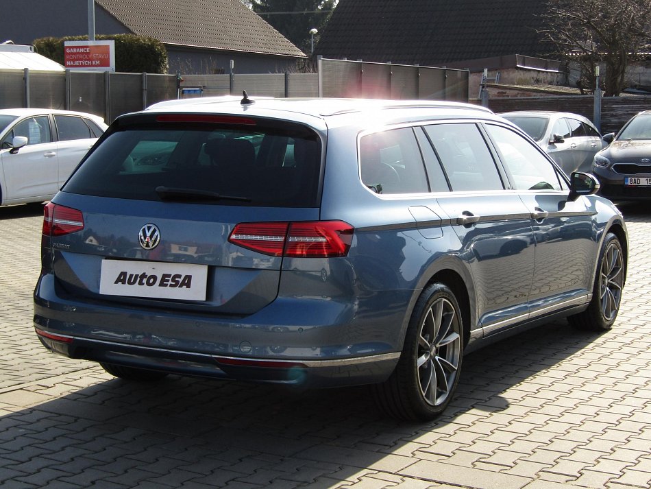 Volkswagen Passat 2.0 TDi Highline