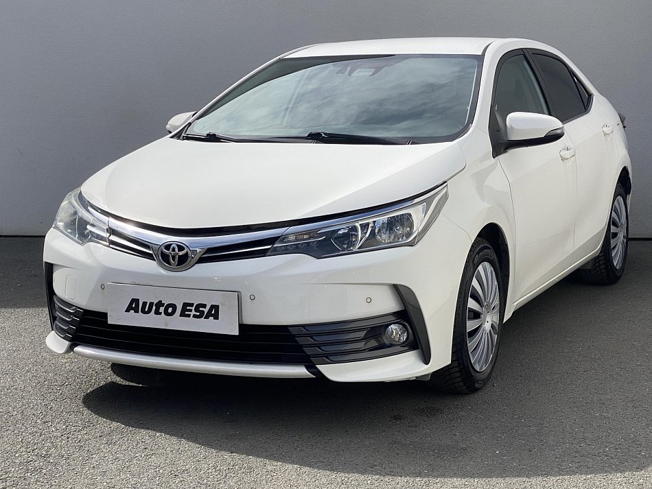 Toyota Corolla 1.6 i 