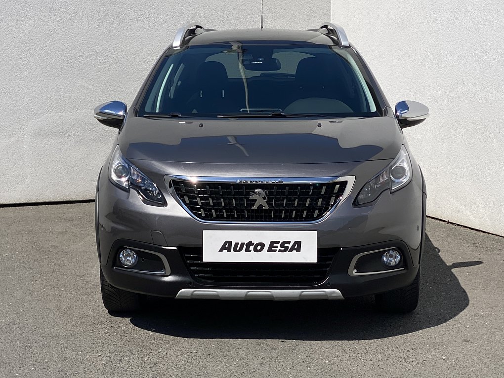 Peugeot 2008 1.2PT Crossway