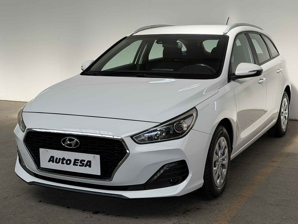 Hyundai I30 1.4  CVVT Trikolor